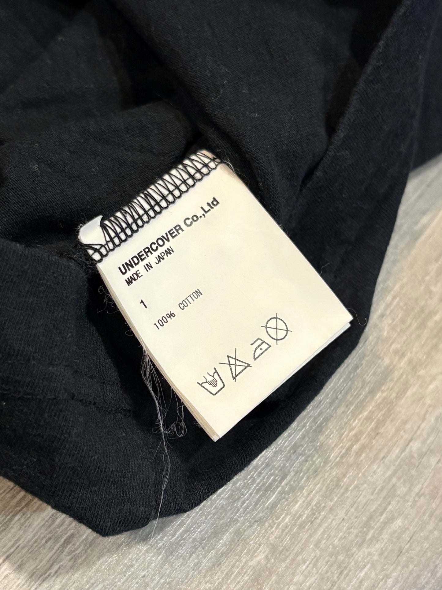 Undercover AW07 Apple Fang Shirt