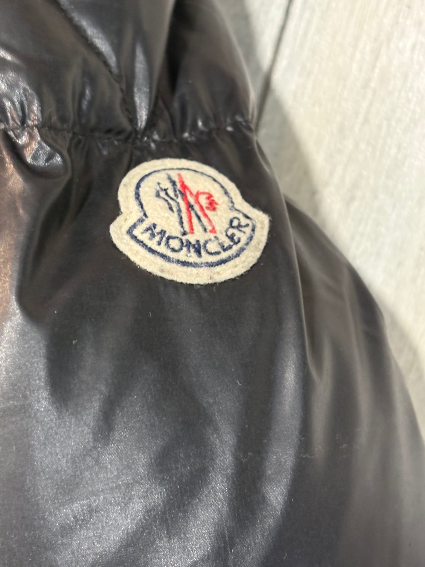 Moncler Aynard Giubbotto Shell Puffer