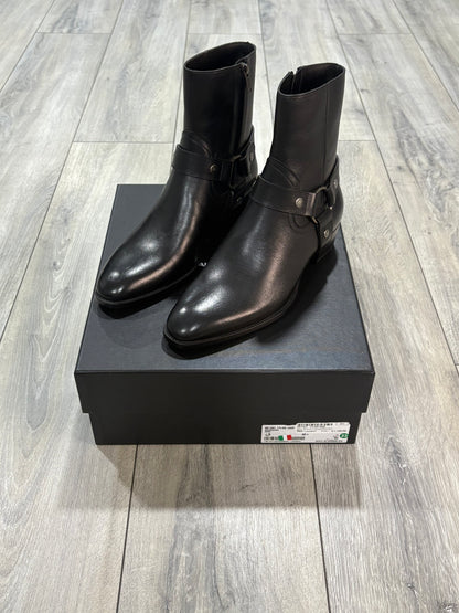 Saint Laurent Paris Leather Wyatt Boots