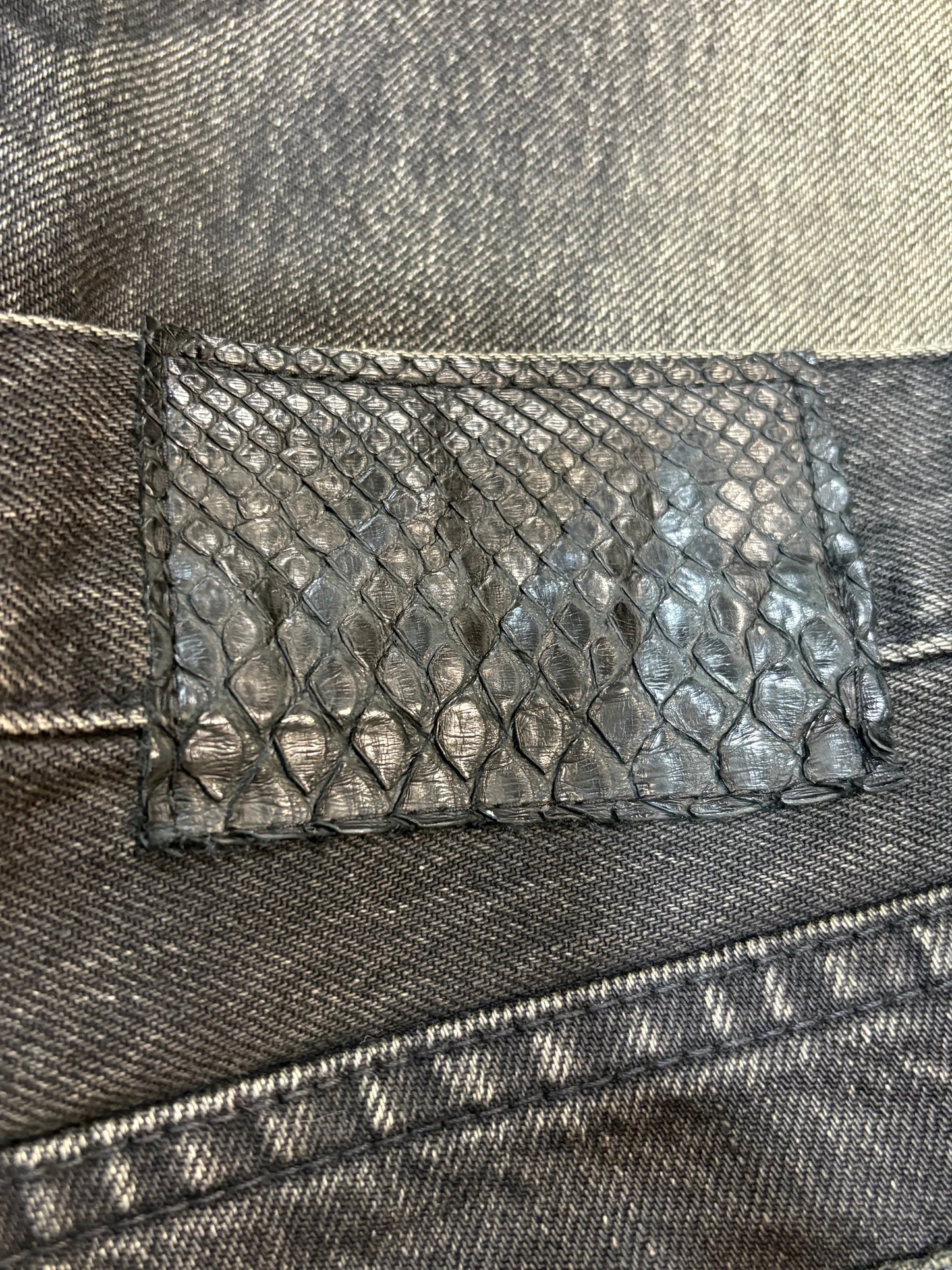 5351 Pour Les Hommes Python Patch Flared Denim